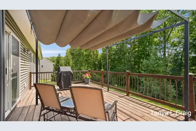 9266 Trafalgar Drive SE, Alto, MI 49302 - Photo 32