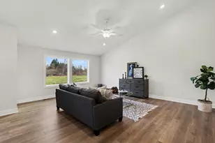 3858 Ambrosia Dr SW, Grand Rapids, MI 49534 - Photo 16