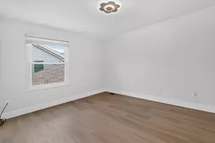 13500 Cambridge Ct, Plymouth, MI 48170 - Photo 38