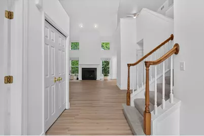13500 Cambridge Court, Plymouth, MI 48170 - Photo 2