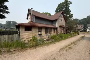 220 Prairie St, Charlotte, MI 48813 - Photo 6
