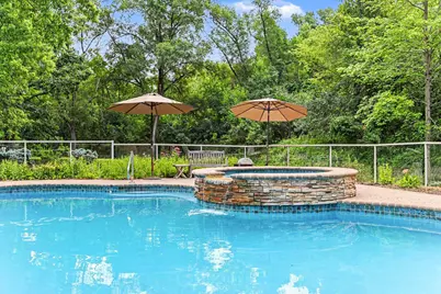 4911 Red Fox Run, Ann Arbor, MI 48105 - Photo 6