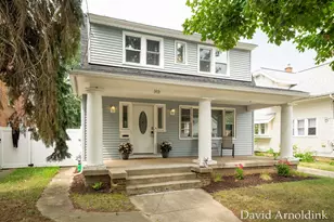 919 Myrtle St NW, Grand Rapids, MI 49504 - Photo 4