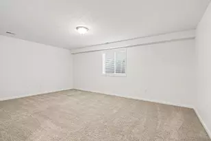 1434 Solak Ct, Saint Joseph, MI 49085 - Photo 26