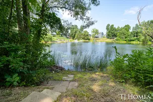 2215 Maguire Ave NE, Grand Rapids, MI 49525 - Photo 36