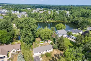 2215 Maguire Ave NE, Grand Rapids, MI 49525 - Photo 40