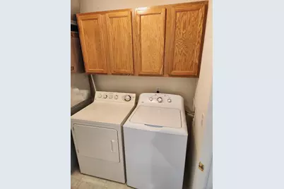 9621 Lakeside Drive, Ypsilanti, MI 48197 - Photo 16
