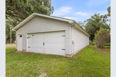 959 Williams Drive, Hastings, MI 49058 - Photo 2