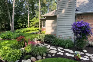 12072 Pembrooke Cir, South Lyon, MI 48178 - Photo 52