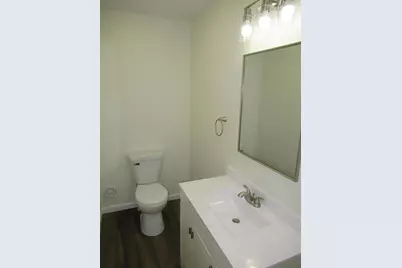22 N Wabash Avenue, Battle Creek, MI 49017 - Photo 18