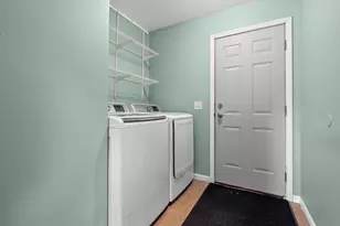 1138 Wintercherry Ln, Vicksburg, MI 49097 - Photo 16