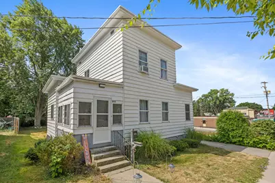 852 Leonard Street NE, Grand Rapids, MI 49503 - Photo 2