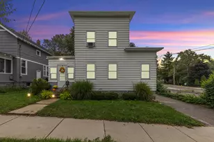 852 Leonard St NE, Grand Rapids, MI 49503 - Photo 2