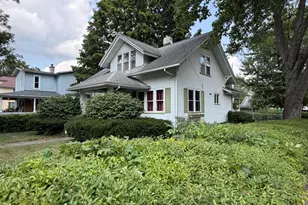 601 Elm St, Three Rivers, MI 49093 - Photo 2