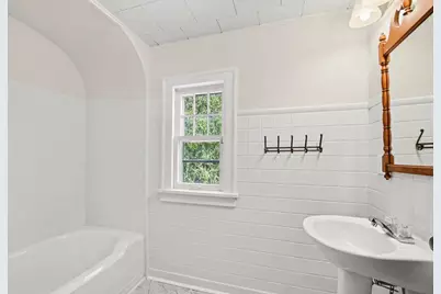 1549 Broadway, Benton Harbor, MI 49022 - Photo 12