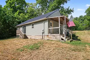 418 Irish St, Lyons, MI 48851 - Photo 6
