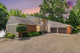 61583 Raintree Blvd, Sturgis, MI 49091 - Photo 1