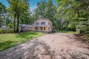 2472 Hawks Rd, Ann Arbor, MI 48108 - Photo 2