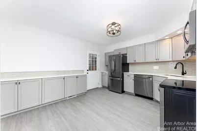 1036 N Maple Road, Ann Arbor, MI 48103 - Photo 10