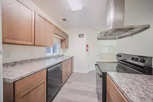 2472 Hawks Rd, Ann Arbor, MI 48108 - Photo 24