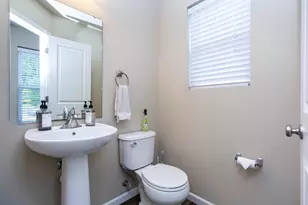 635 Rockway Dr, Linden, MI 48451 - Photo 8