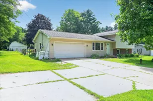 16310 15 Mile Rd, Marshall, MI 49068 - Photo 2