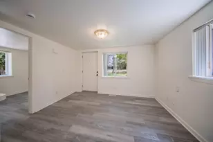 2472 Hawks Ave, Ann Arbor, MI 48108 - Photo 4