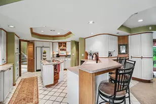 460 E Long Lake Rd, Bloomfield Hills, MI 48304 - Photo 10