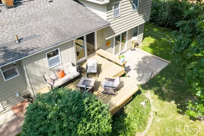 1038 Ferris Street NW, Grand Rapids, MI 49544 - Photo 42