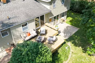 1038 Ferris St NW, Grand Rapids, MI 49544 - Photo 42