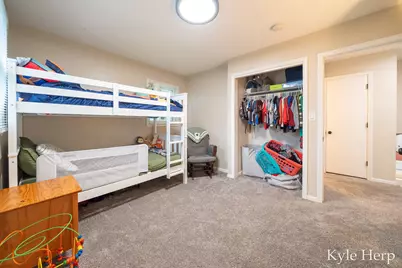 1038 Ferris Street NW, Grand Rapids, MI 49544 - Photo 32