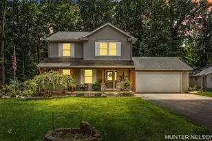 3160 Cottage Ct, Cedar Springs, MI 49319 - Photo 2