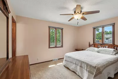 47401 Klett Road, Paw Paw, MI 49079 - Photo 14