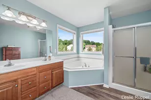 2643 Arbor Chase Dr NE, Grand Rapids, MI 49525 - Photo 28