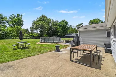 325 Burt Avenue, Jackson, MI 49201 - Photo 22