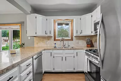 6937 Youngstown Avenue, Hudsonville, MI 49426 - Photo 10