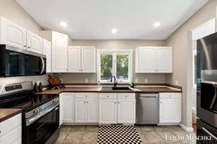 7468 A J Ct, Whitehall, MI 49461 - Photo 12