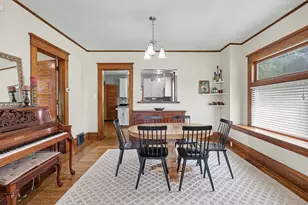 279 Wall St, Zeeland, MI 49464 - Photo 8