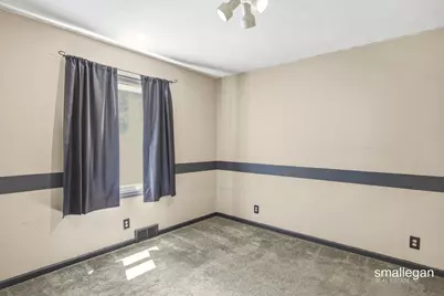 4005 Hendershot Avenue NW, Grand Rapids, MI 49544 - Photo 16