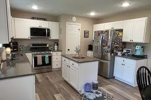 2288 Evanston Ave, Muskegon, MI 49442 - Photo 10