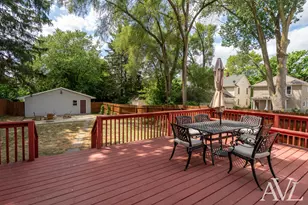 1014 Crescent St NE, Grand Rapids, MI 49503 - Photo 26