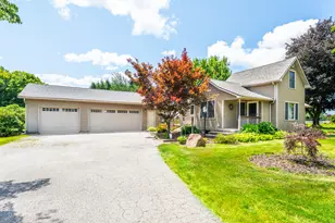 1314 Miners Rd, Saint Joseph, MI 49085 - Photo 2