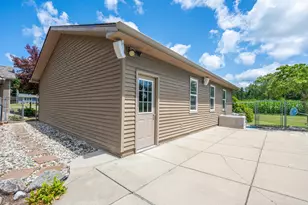 1314 Miners Rd, Saint Joseph, MI 49085 - Photo 32