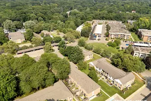 2502 Village Dr SE, Grand Rapids, MI 49506 - Photo 48
