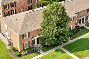 2502 Village Dr SE, Grand Rapids, MI 49506 - Photo 4