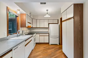 4069 Richmond St NW, Grand Rapids, MI 49534 - Photo 8
