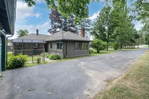 4069 Richmond St NW, Grand Rapids, MI 49534 - Photo 24