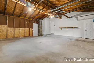11648 Woodgate Dr NW, Grand Rapids, MI 49534 - Photo 38