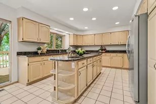 4837 Starak Ln, Ann Arbor, MI 48105 - Photo 12