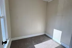211 Mardell Pl SW, Grand Rapids, MI 49504 - Photo 8